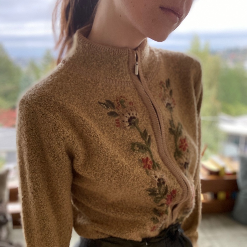 BEAUTIFUL VTG sweater